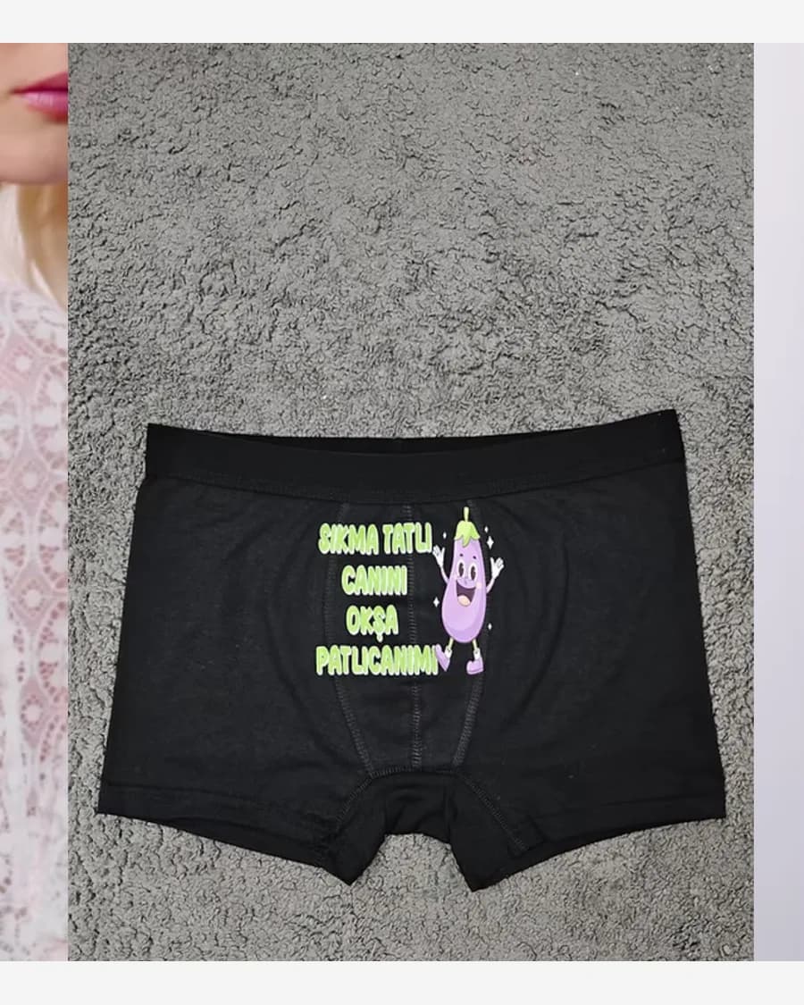 Sevgiliye Esprili Boxer